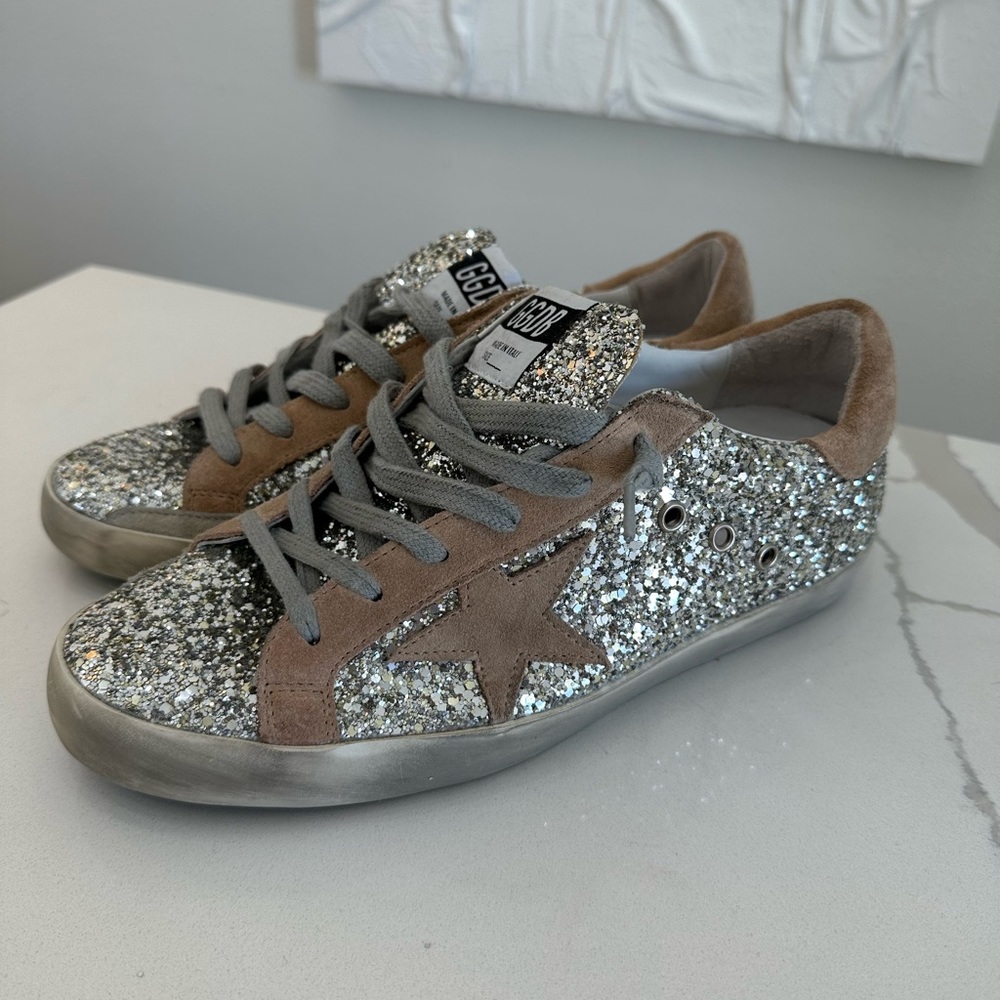 Golden Goose Superstar 40 NEW